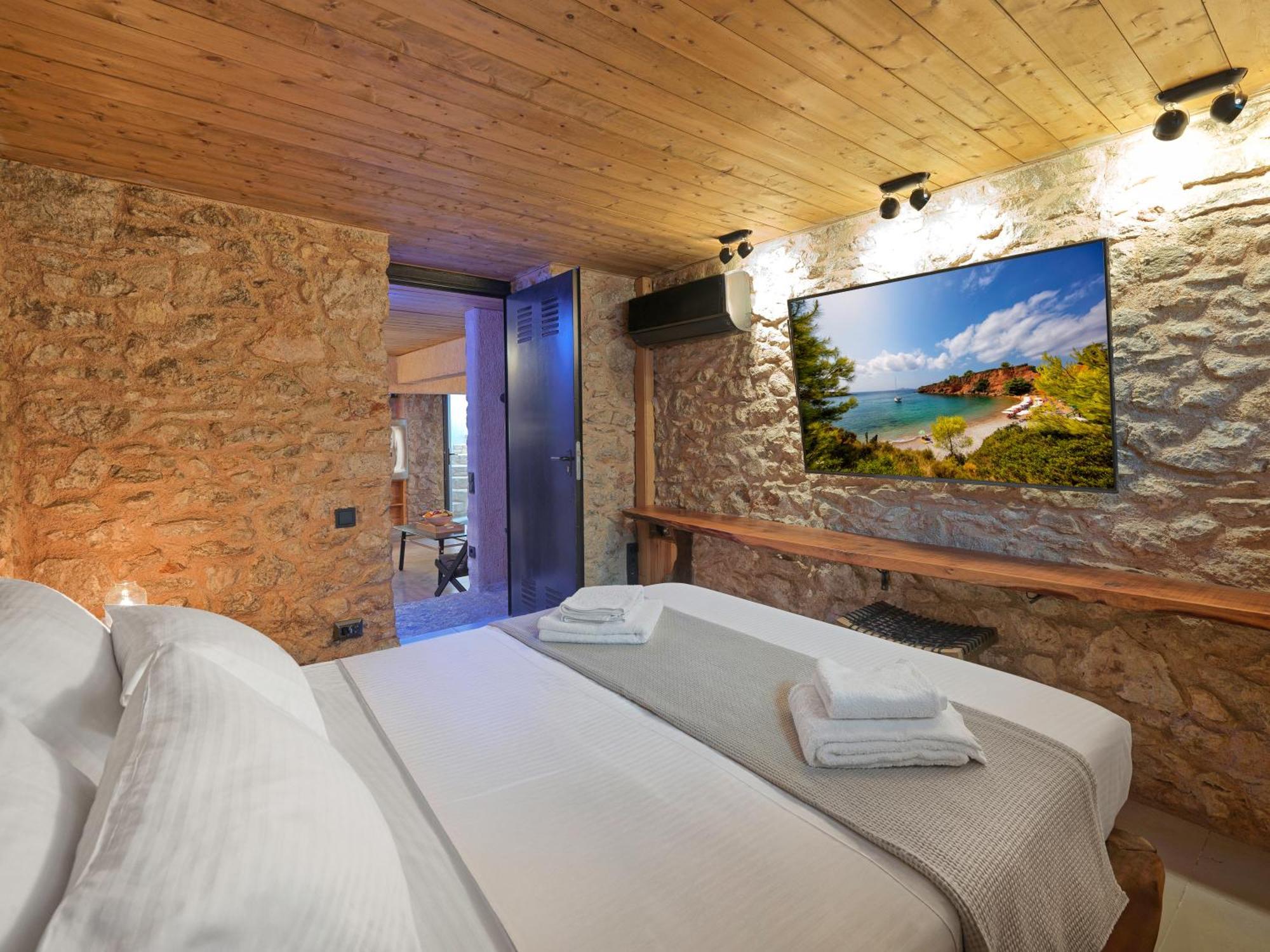 Sea View Garden Suites Piraeus Buitenkant foto